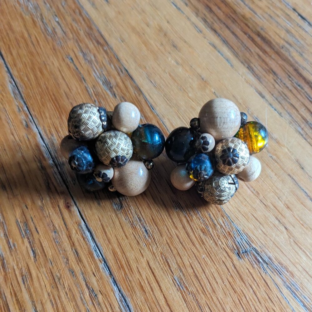 Vintage 60's Jonne beaded cluster clip-on earrings